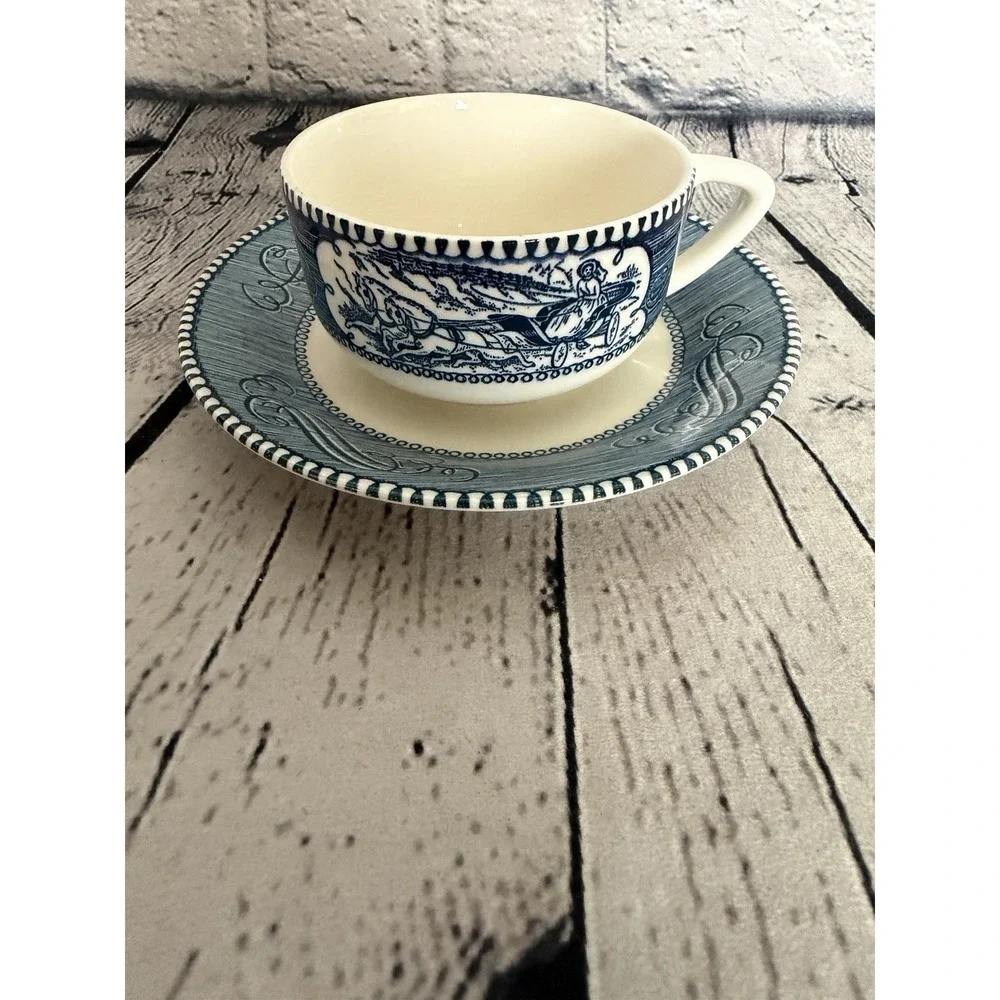 Vintage Royal China Currier & Ives Blue/White Steamboat Tea Cup & Saucer Set